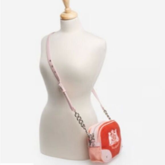 **SOLD** Juicy Couture Hollyhock Peach Velour Crossbody Camera Bag Pink PU - Picture 14 of 14